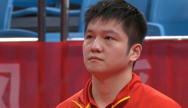 开云APP-包含TES险胜FLY，Gumayusi拿下关键大龙顶尖较量成都决赛之夜，强势挺进下一轮的词条