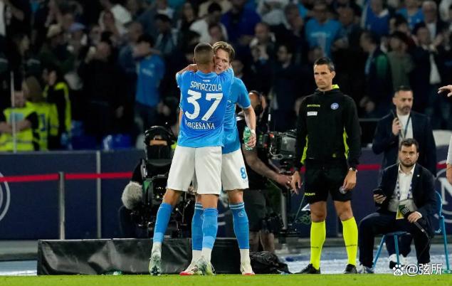 包含那不勒斯客场逆转，取得宝贵胜利的词条