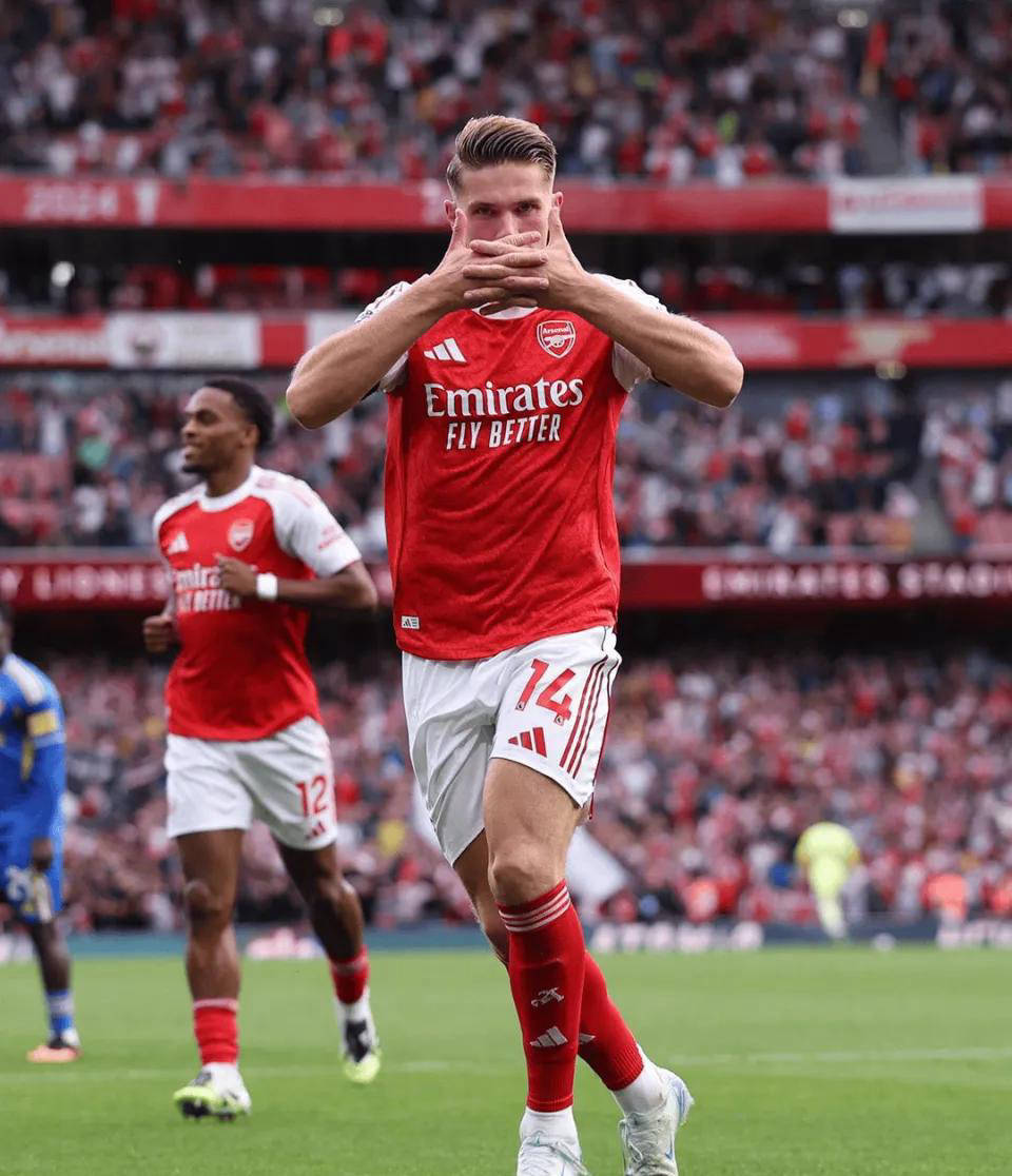 关于阿森纳客场逐利,士气大增追赶对手的信息 关于阿森纳客场逐利,士气大增追赶对手的信息