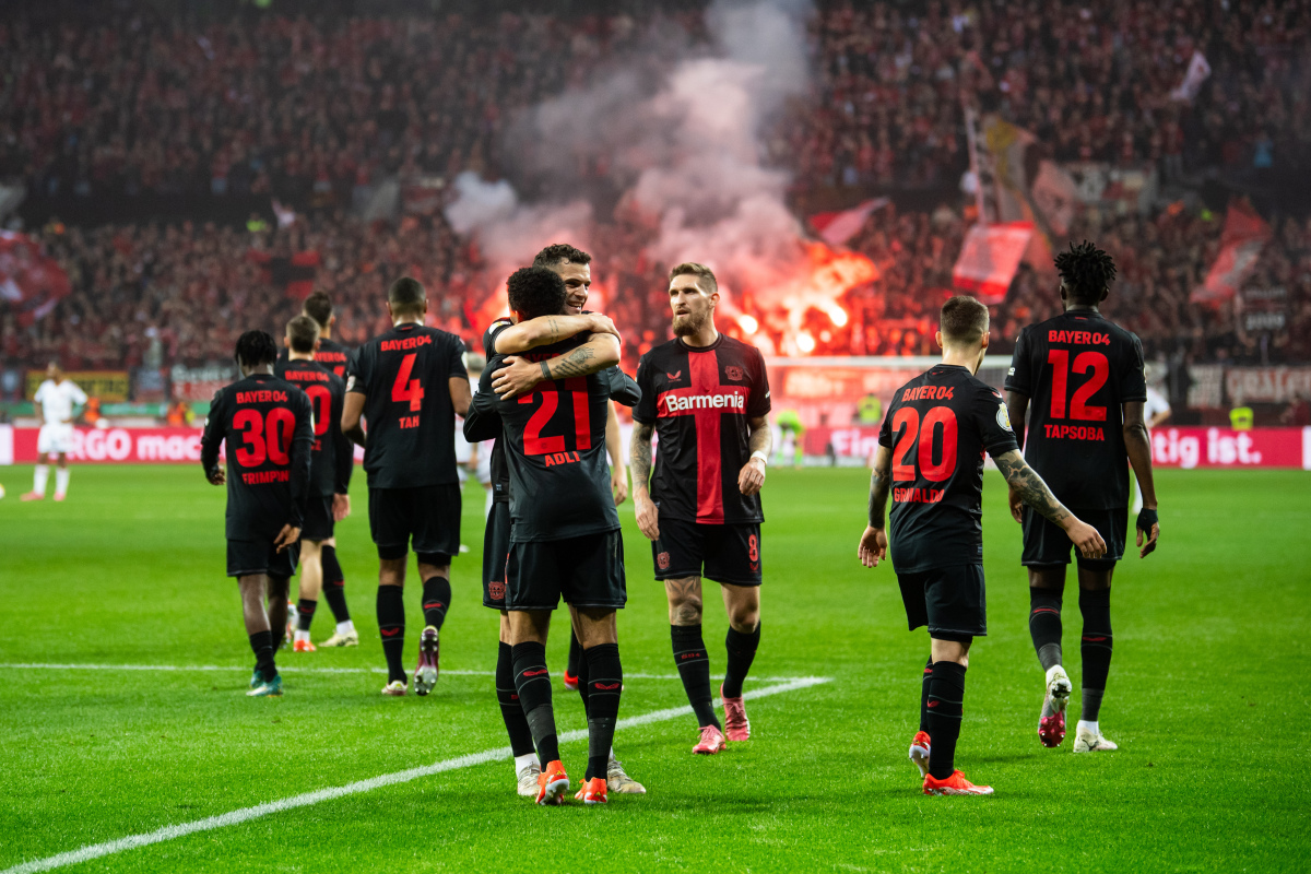 勒沃库森全队合力展现出色实现联赛胜利的简单介绍 勒沃库森全队合力展现出色实现联赛胜利的简单介绍