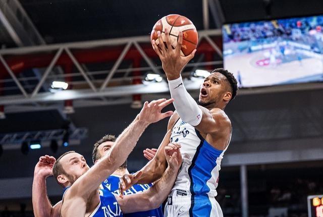 希腊男篮横扫篮网，字母哥打破历史纪录