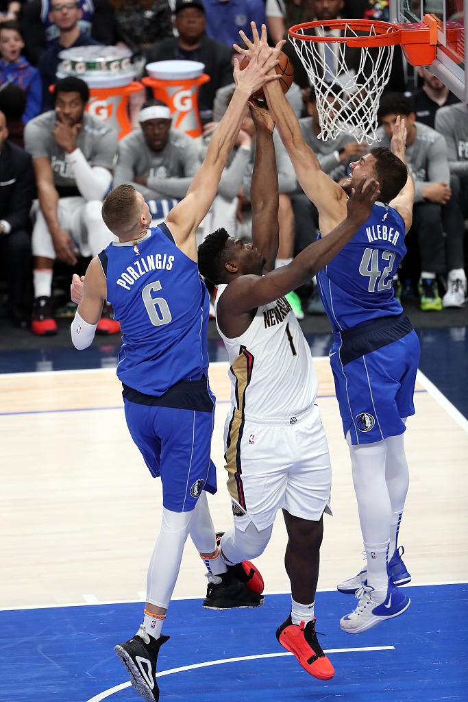 开云体育app-上海队横扫北京队，锡安带队取胜的简单介绍