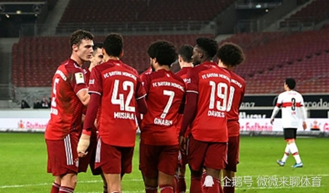 多特蒙德力克荷兰，格纳布里刷新纪录的简单介绍