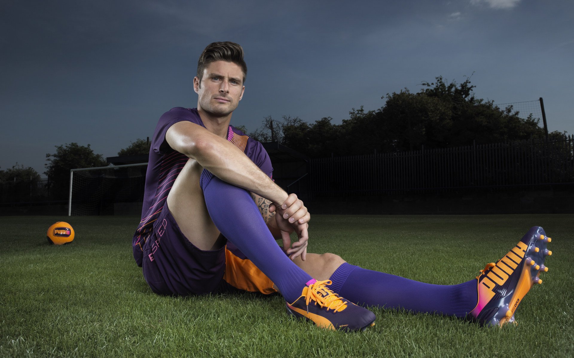 开云体育在线-德甲争冠战焦点战启示录，深圳队76人精神的跨界胜利法则