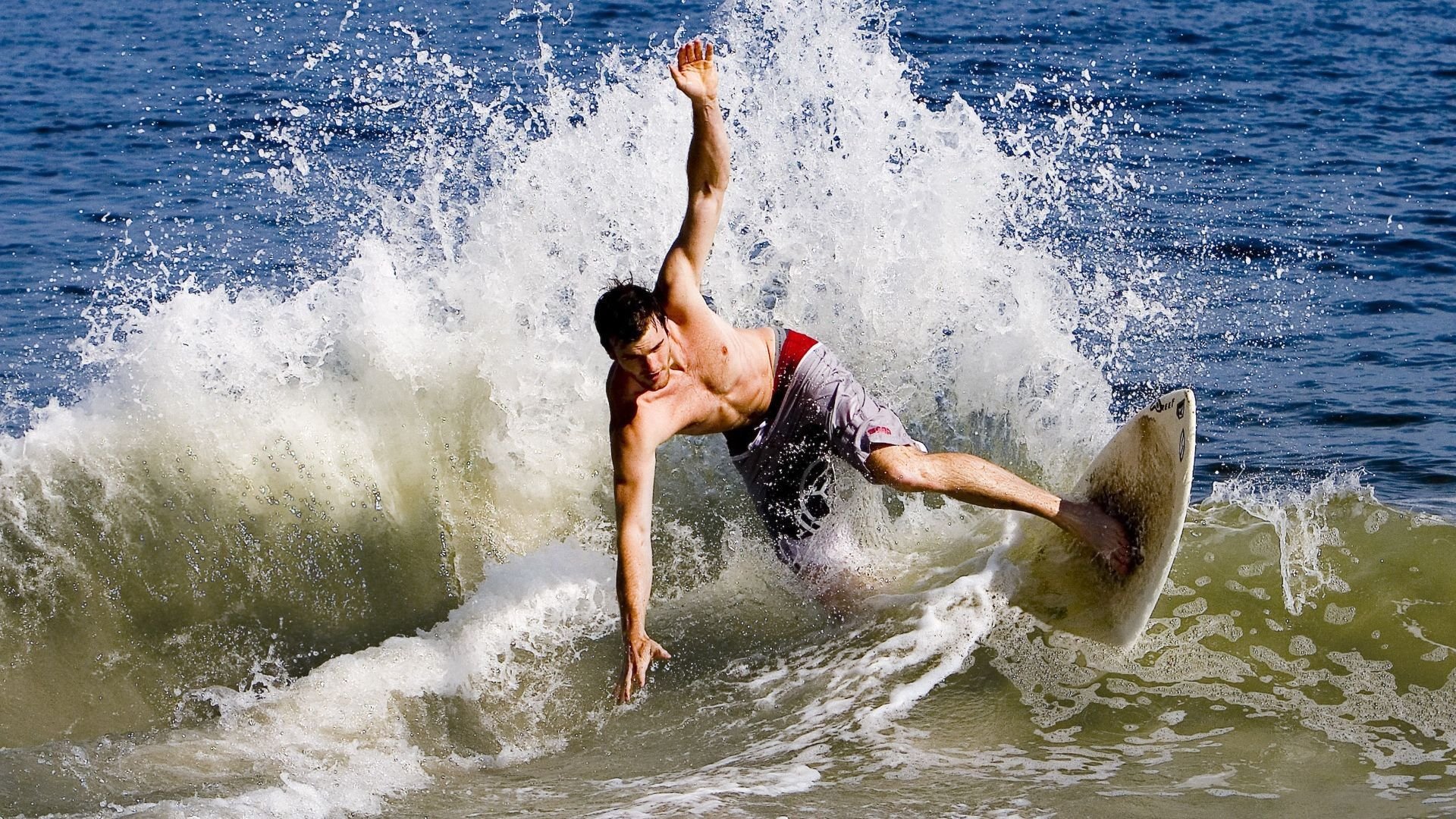 开云体育平台APP-特奥爆发引领威尔士强势逆袭，红龙军团力克厄瓜多尔展现黑马潜质